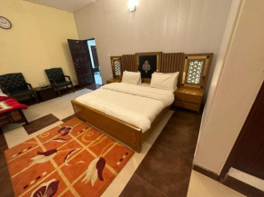 Stay Inn Guest House